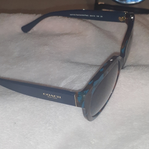 COACH SUN GLASSES - Picture 2 of 4